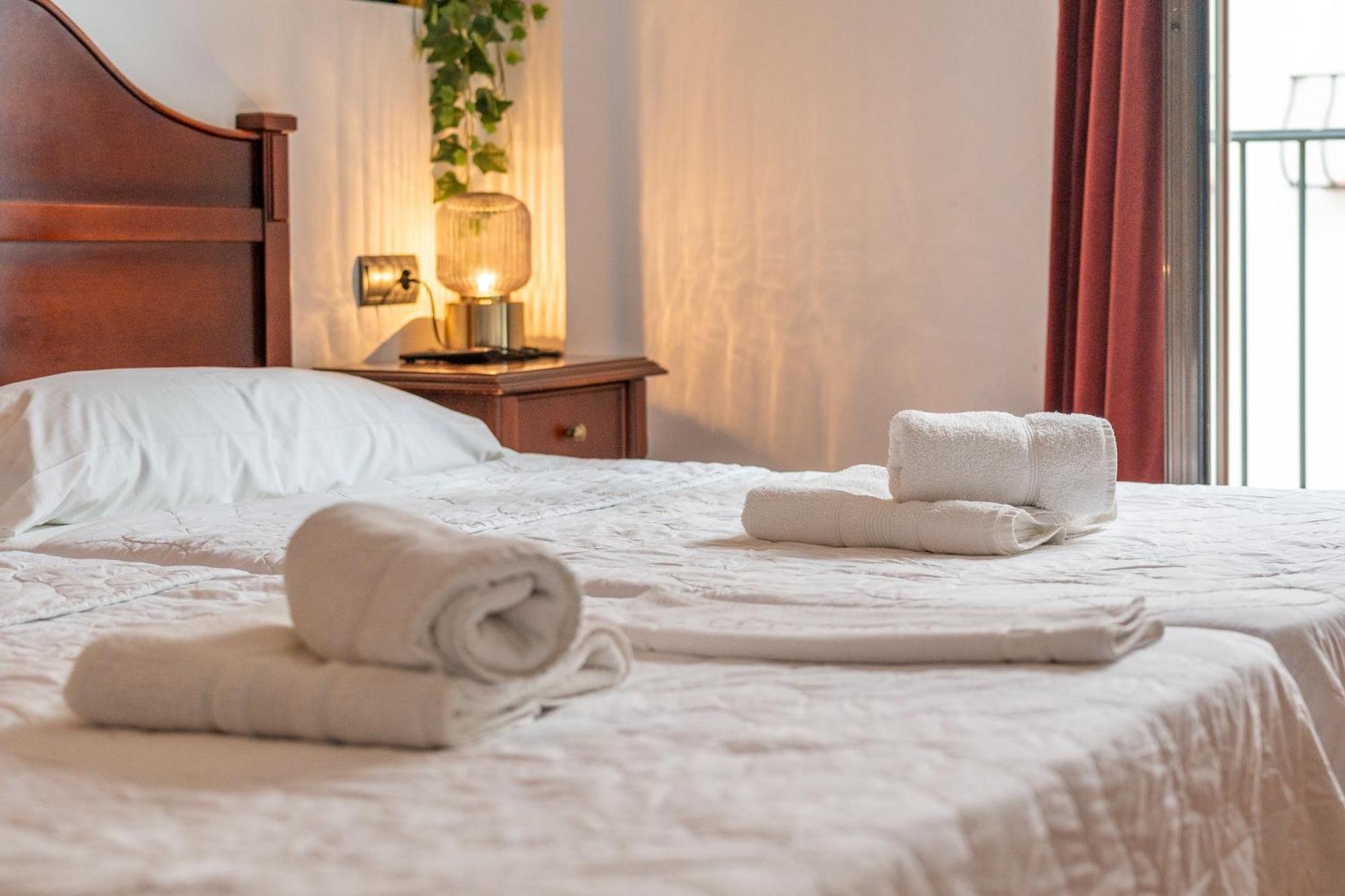 I Am La Posada Hotel And Apartment 贝纳尔马德纳 外观 照片